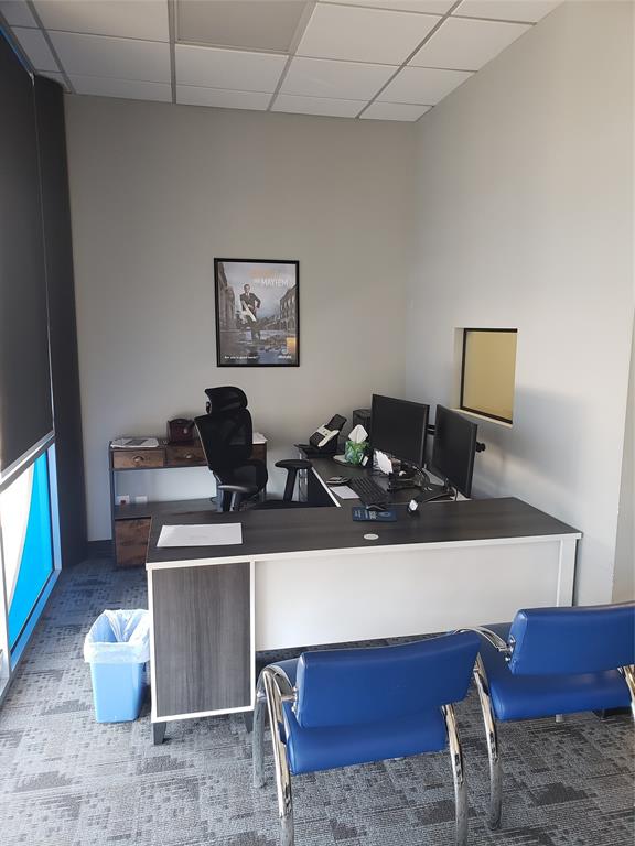 Green Oaks Plaza - Commercial Lease