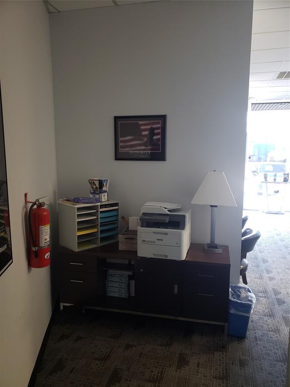 Green Oaks Plaza - Commercial Lease