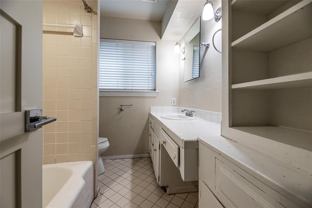 Merriman Manor - Residential Lease