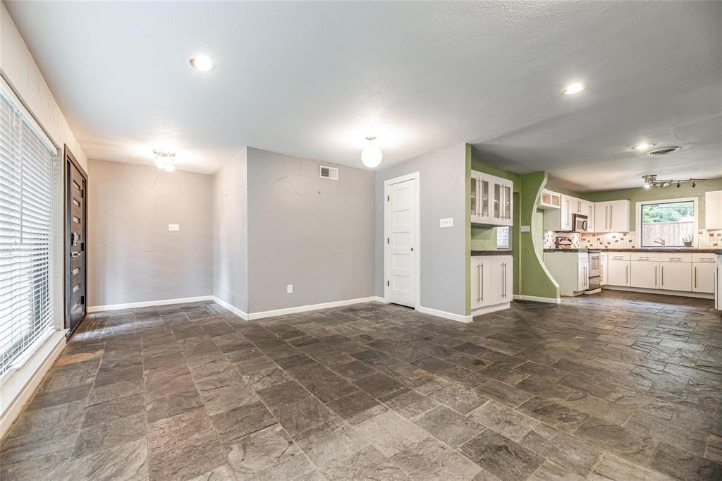 Merriman Manor - Residential Lease