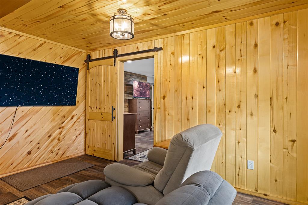 Twin Lakes - Residential