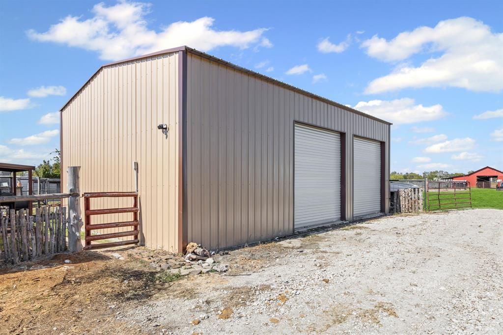 4586 County Road 2604