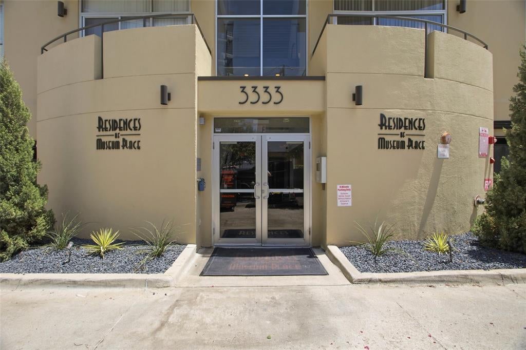 3333 Darcy Street 2202