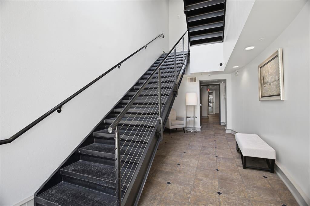 3333 Darcy Street 2202