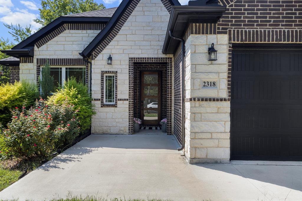 Cloverdale 01 - Residential