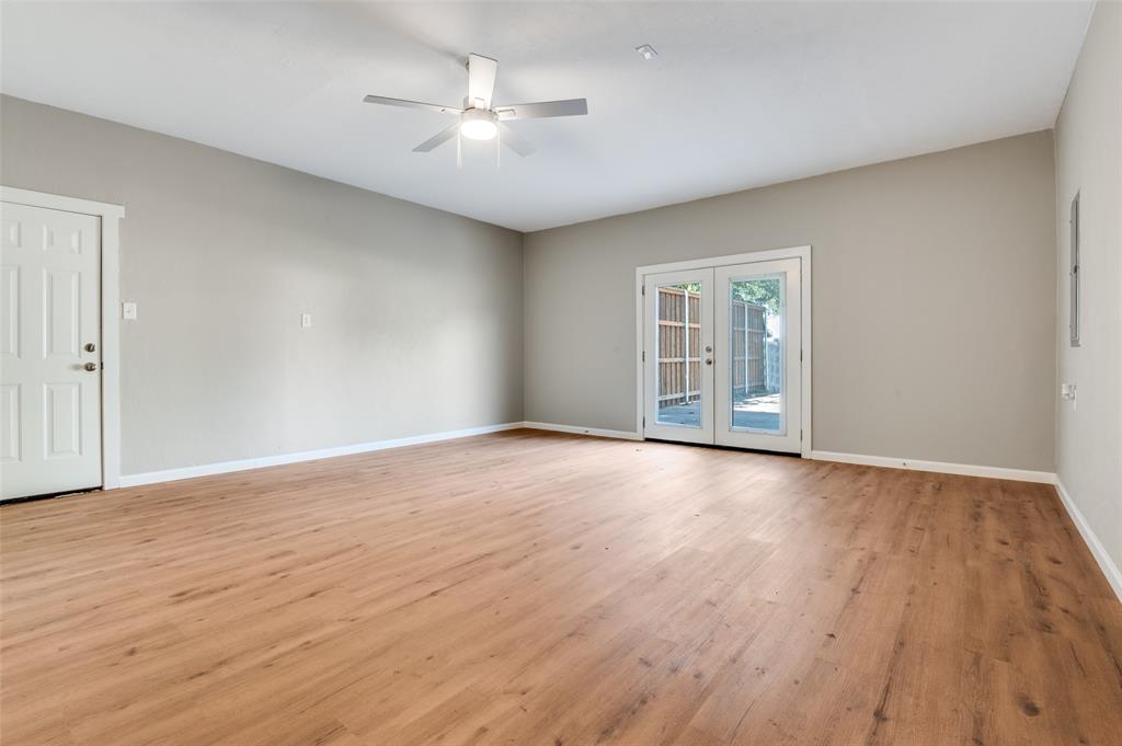 Crestwood Village - Residential