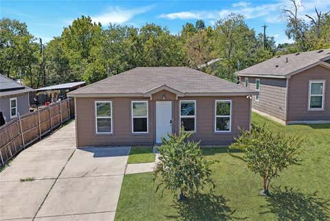 Photo of 1216 E Powell Avenue, Fort Worth, TX 76104 (MLS # 21369237)