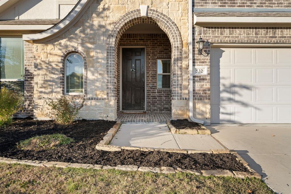 532 Tierra Vista Way