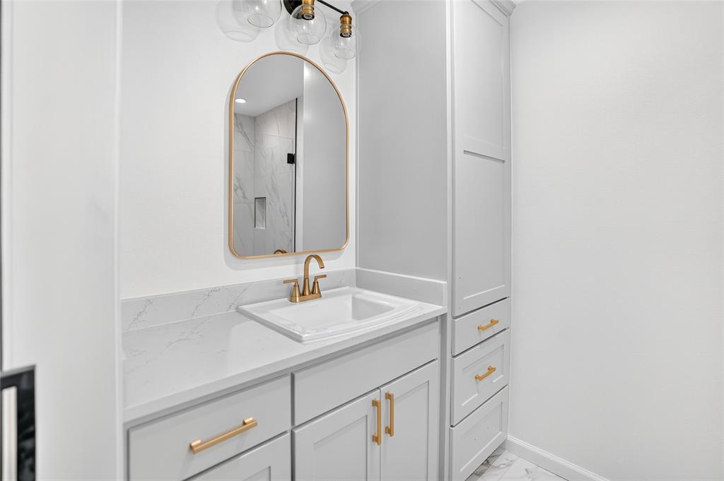 WESTCLIFF ADDITION - Residential Lease