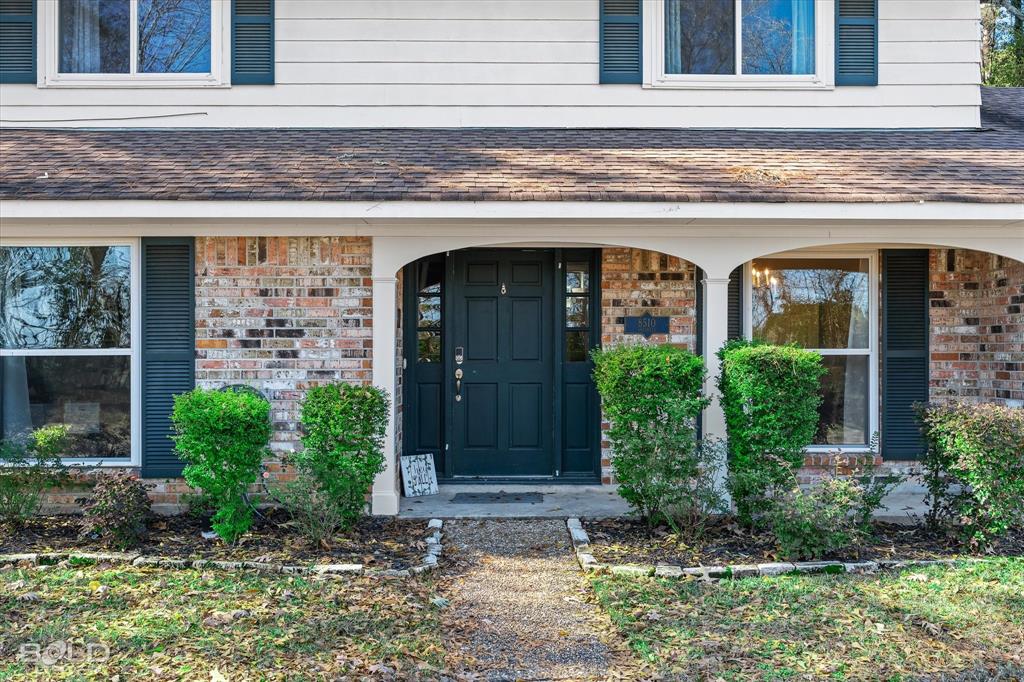 Shreveport, Louisiana 71106, United States, 4 Bedrooms Bedrooms, ,3 BathroomsBathrooms,Residential,Contingent,20149