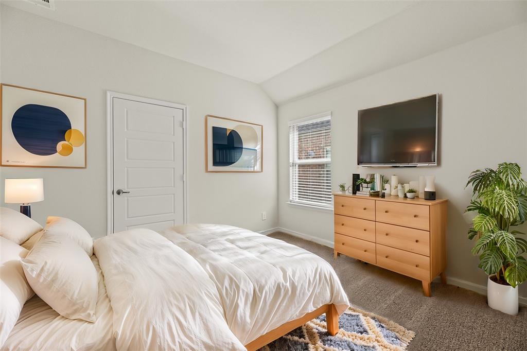 Williamsburg - Residential Lease