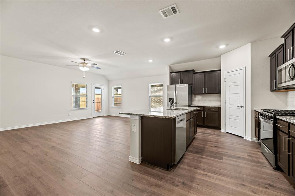 Williamsburg - Residential Lease