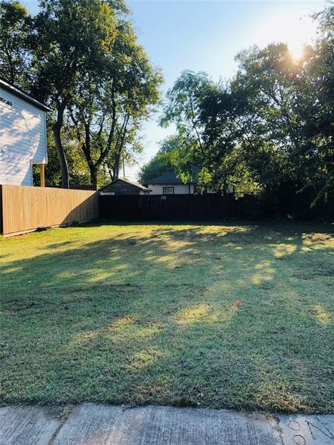 2719 Cross Street Dallas TX 75210