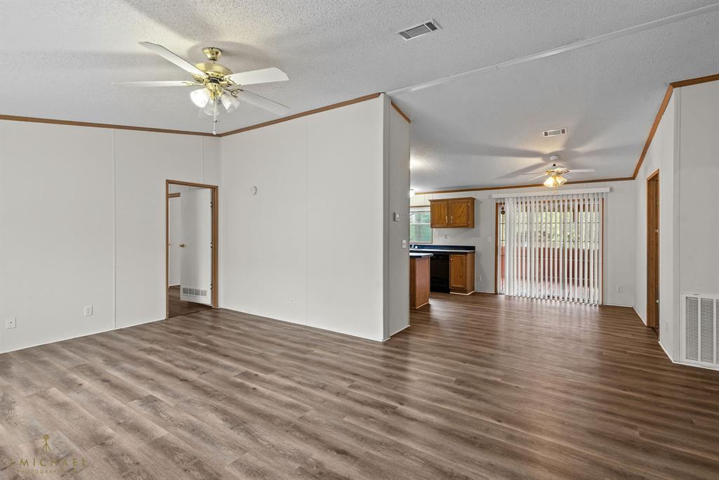 Valley View Sub - Residential Lease