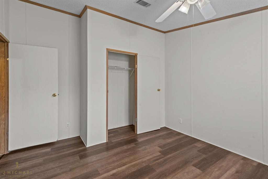 Valley View Sub - Residential Lease