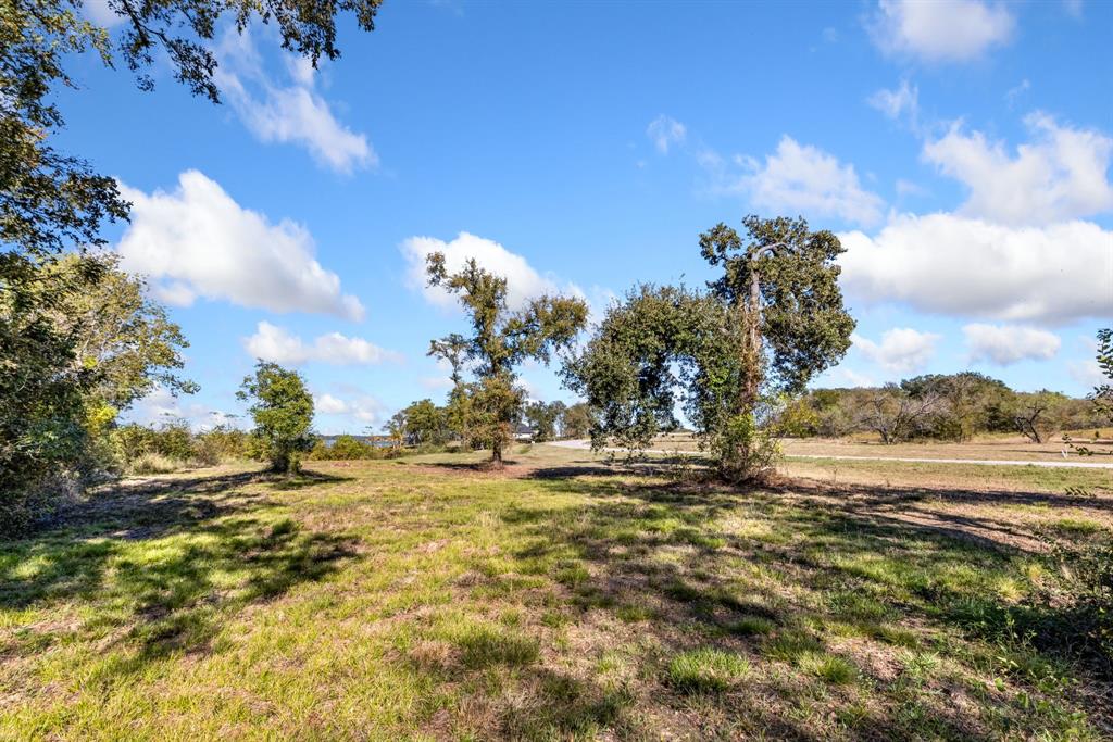 Diamond Point - Land