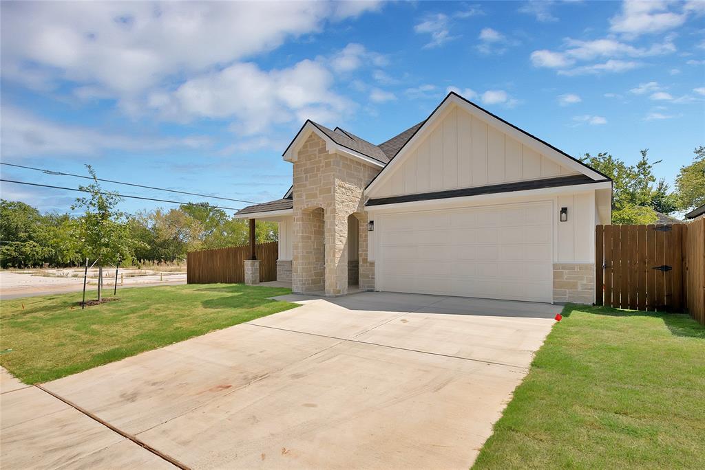 801 Tierney