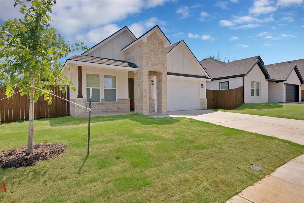 801 Tierney