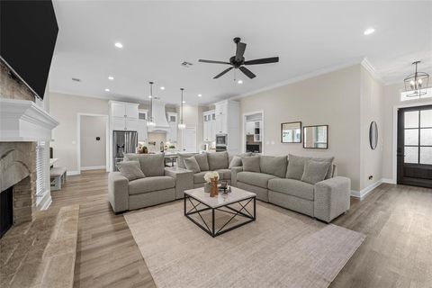 Tiny photo for 10201 Castleberry Lane, Waco, TX 76712 (MLS # 21197493)