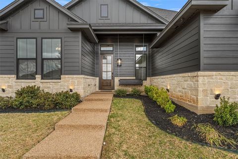 Tiny photo for 10201 Castleberry Lane, Waco, TX 76712 (MLS # 21197493)