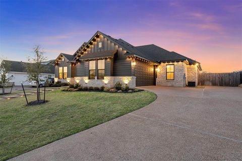 Tiny photo for 10201 Castleberry Lane, Waco, TX 76712 (MLS # 21197493)