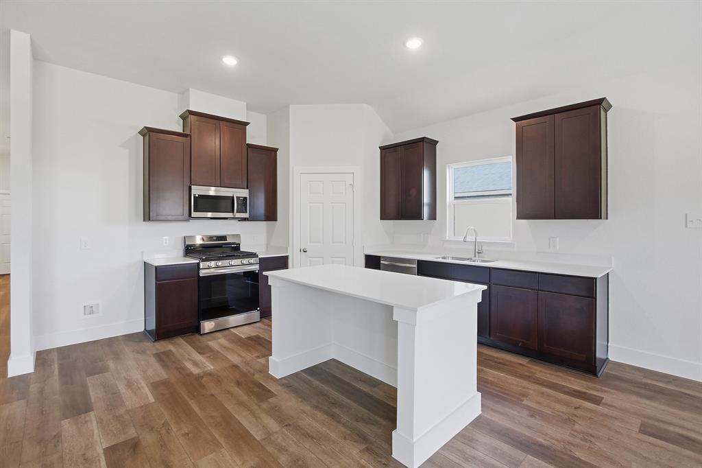 2411 Stonebriar Lane