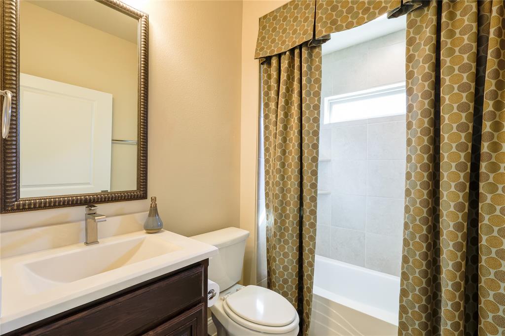 Viridian Village 1F - Residential