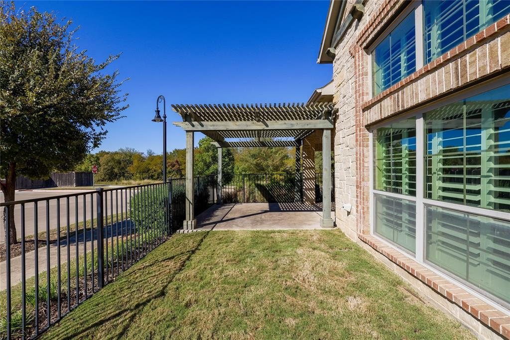 Viridian Village 1F - Residential