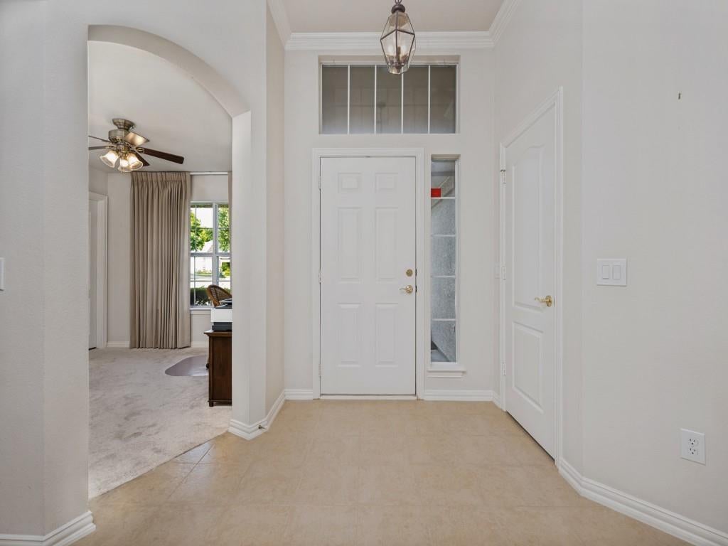 Photo of 9513 Trailwood Drive, Denton, TX 76207 (MLS # 21297012)
