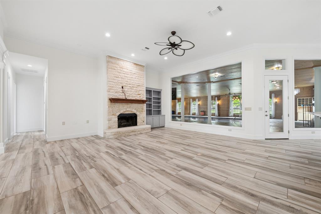 5501 Equestrian Drive