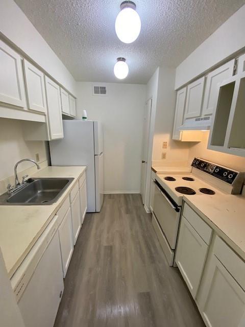 Oakhollow Condo - Residential Lease