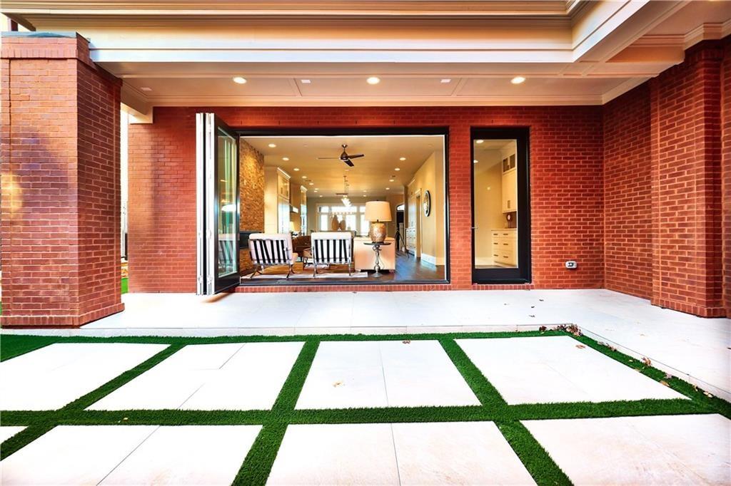 Brownstones Ph C - Residential Lease