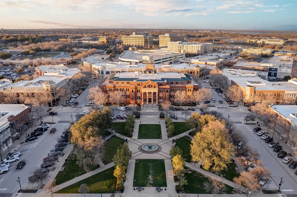 Brownstones Ph C - Residential Lease