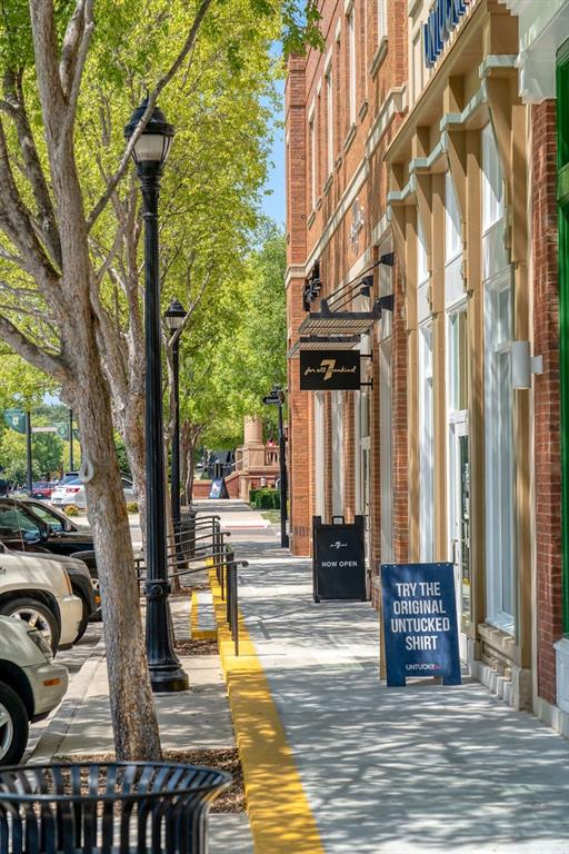 Brownstones Ph C - Residential Lease