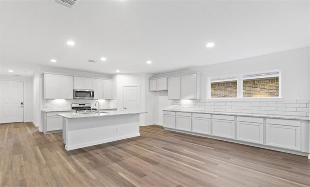 The Landing at Hidden Lakes - Residential