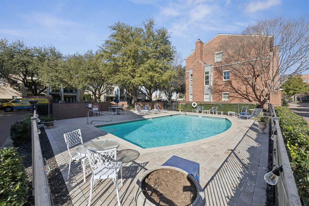 Greenway Place Condo - Residential