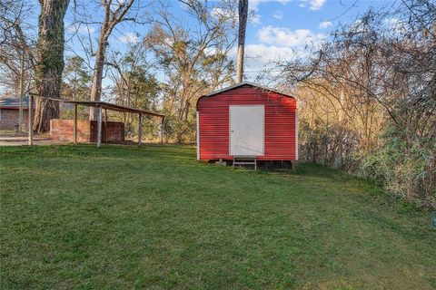 Tiny photo for 3224 Dearborn Street, Shreveport, LA 71107 (MLS # 21197423)