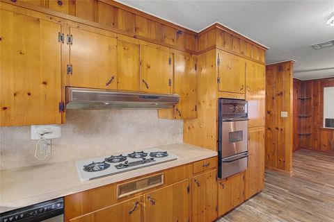 Tiny photo for 3224 Dearborn Street, Shreveport, LA 71107 (MLS # 21197423)