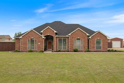 Photo of 10099 Cimarron Trail, Forney, TX 75126 (MLS # 21257194)