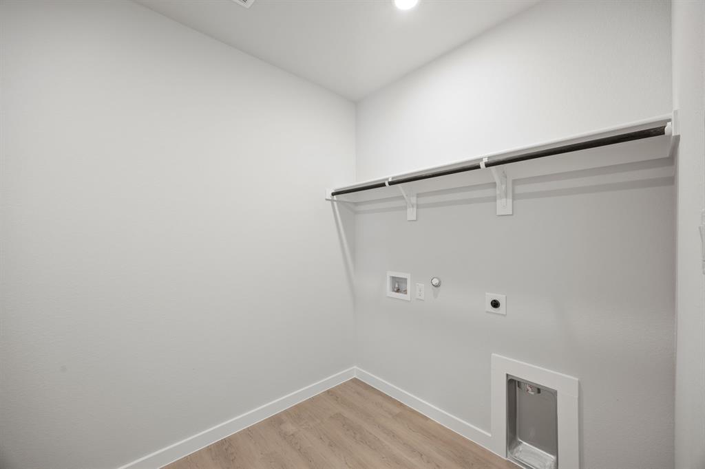 Overland Grove - Residential