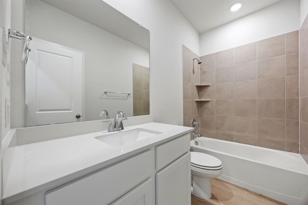 Overland Grove - Residential