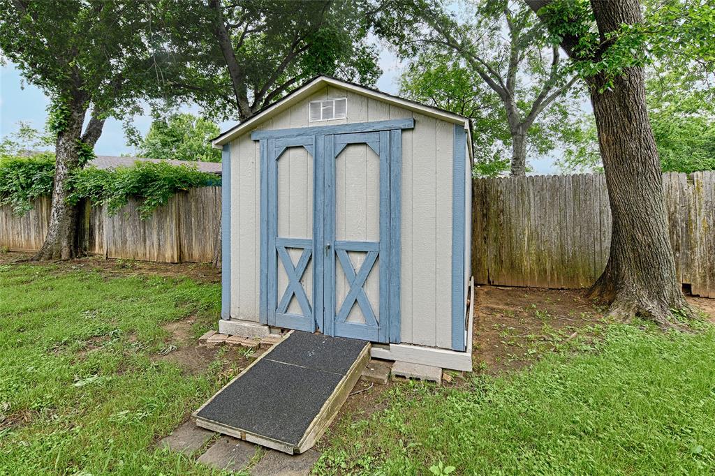 Midway Park Add - Residential