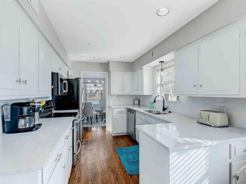 Tiny photo for 10007 Dale Crest Drive, Dallas, TX 75229 (MLS # 20816019)