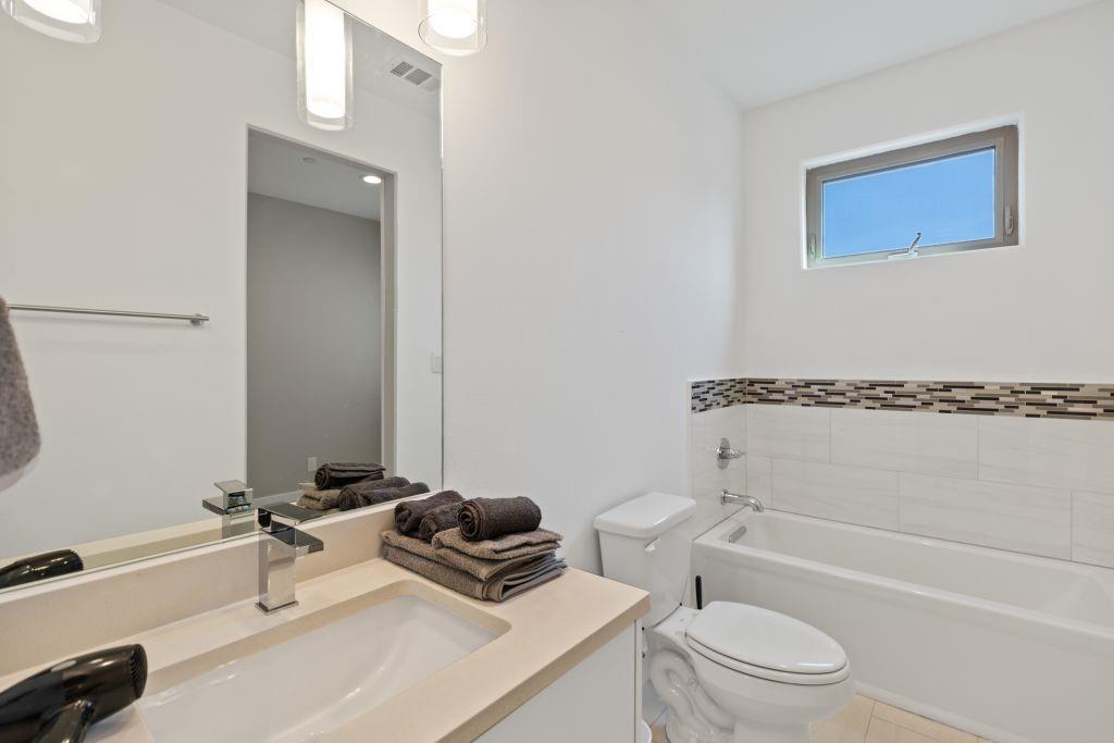 Orchids Condos Bldg 1120 - Residential