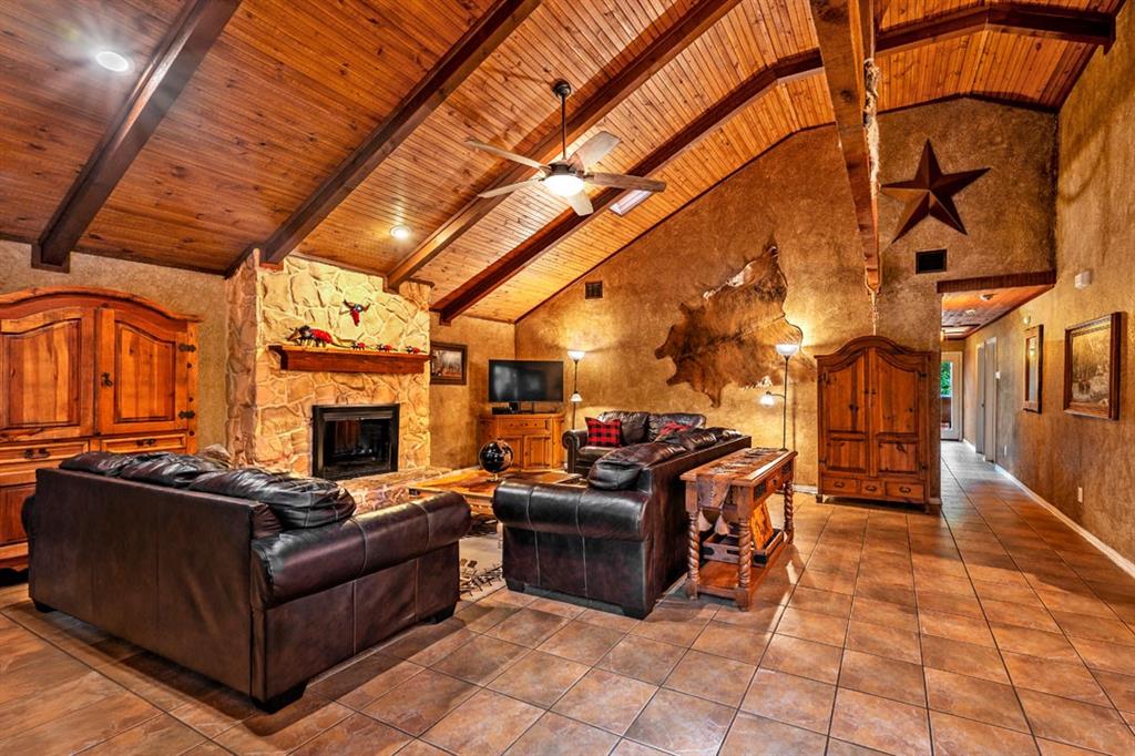 188 Hacienda
