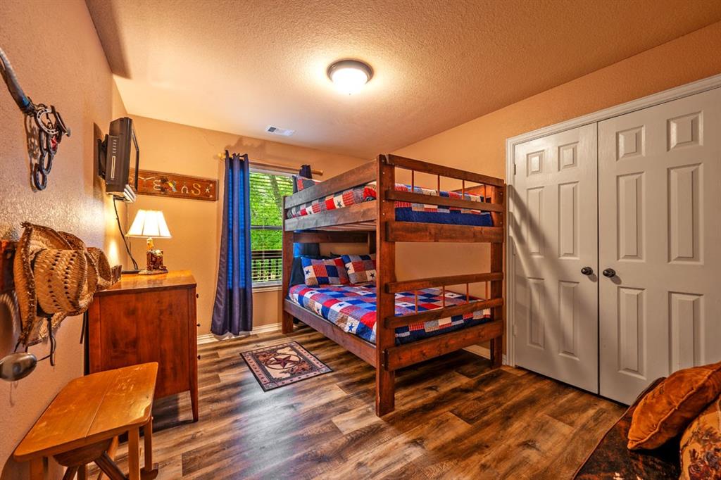 TANGLEWOOD HILLS CTRY CL 1-7 - Residential