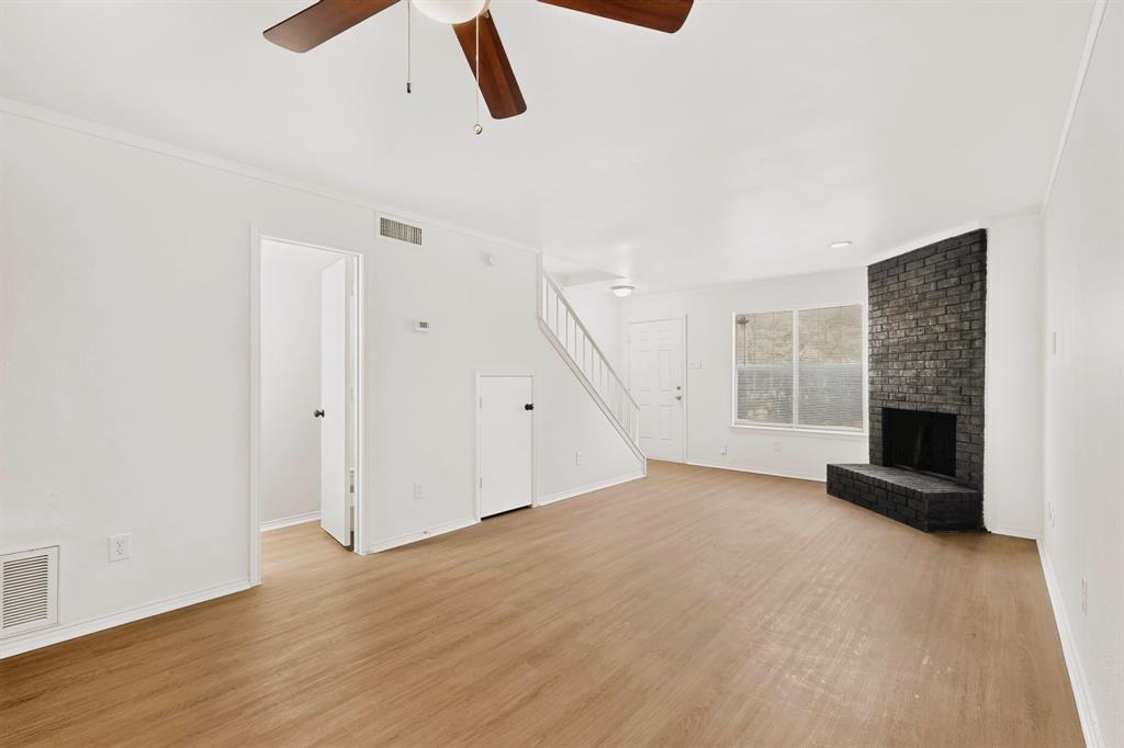 130 Graystone Place