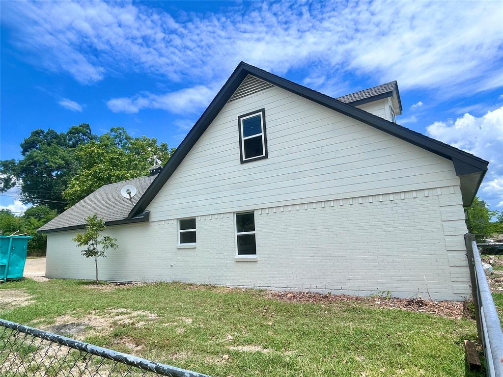 1605 Indian Summer Trail