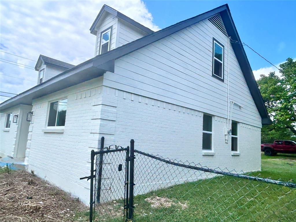 1605 Indian Summer Trail