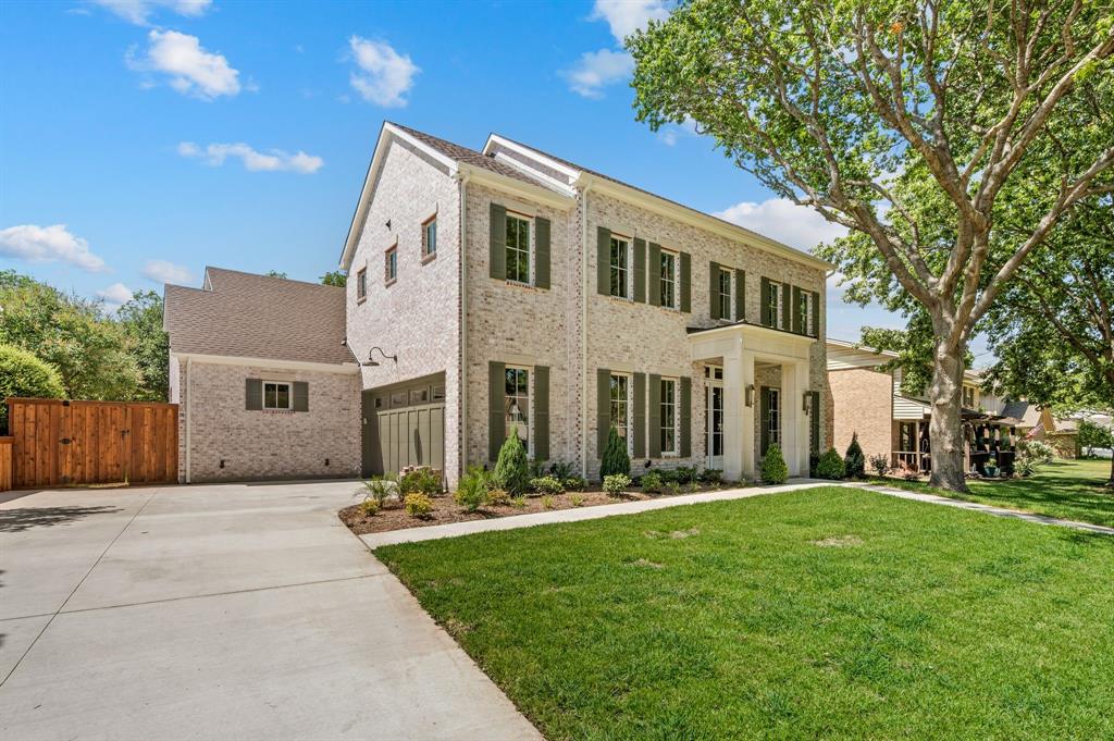 2105 Flat Creek Drive